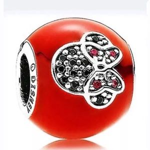 NEW AUTHENTIC PANDORA DISNEYS “I LOVE MICKEY SET